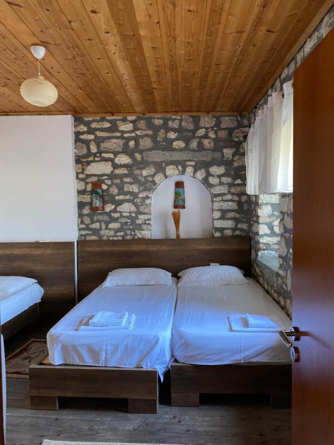 Aria Baci Guest House Berat Kültér fotó